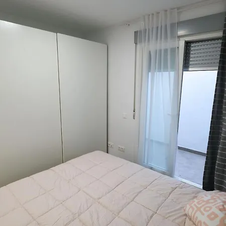 Apartamento De 2 Carolinas Alicante